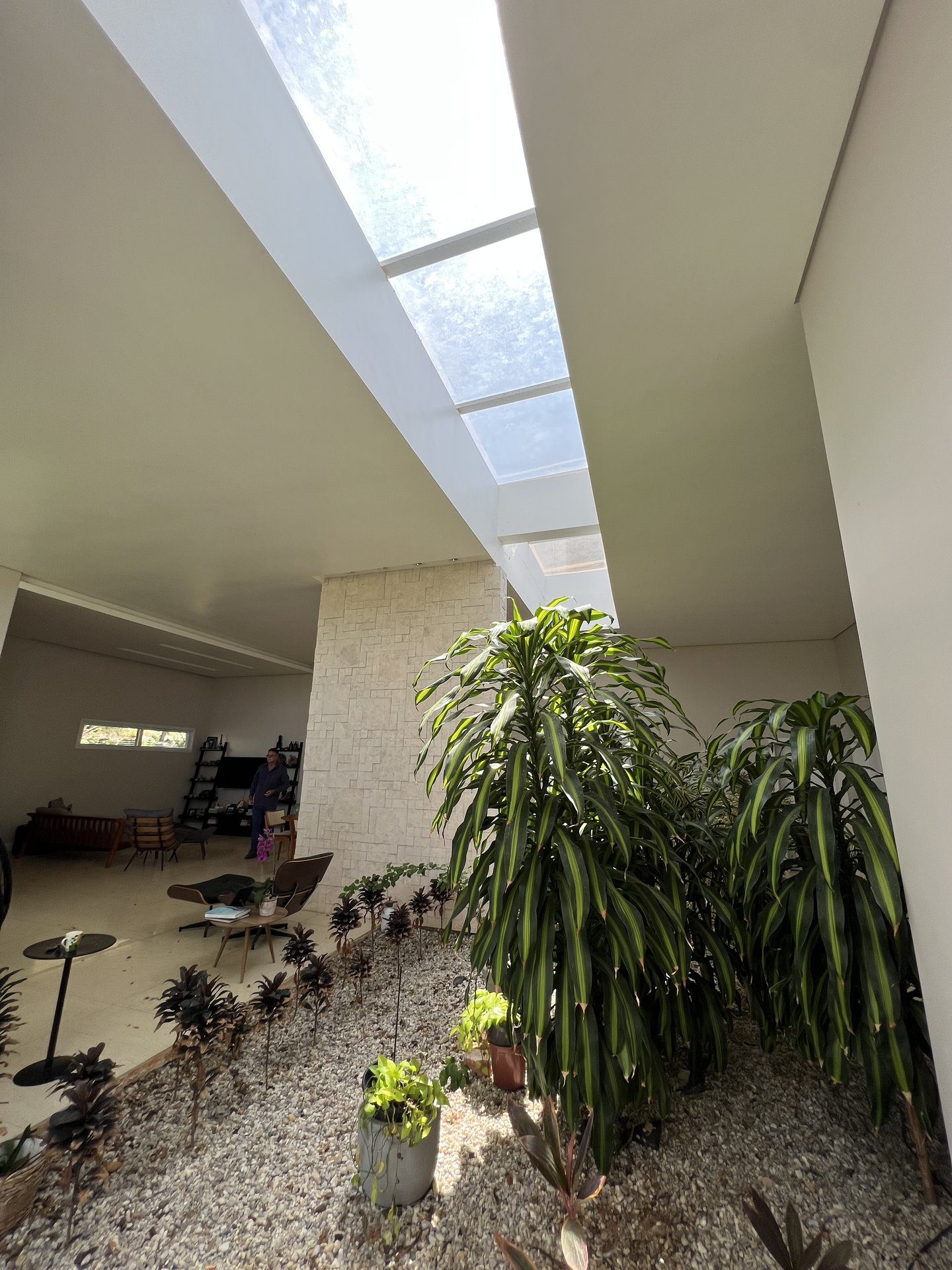 Cobertura em Policarbonato: Preço, Tipos e Qual Escolher em 2026